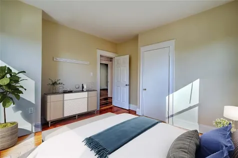 668 Academy Avenue Providence RI 02908