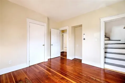 668 Academy Avenue Providence RI 02908