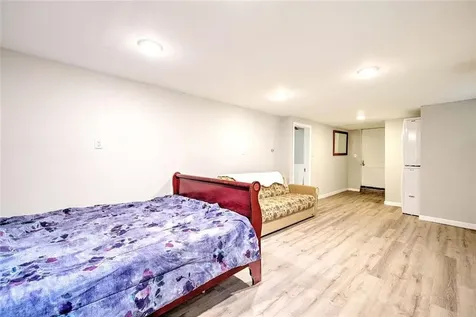 668 Academy Avenue Providence RI 02908