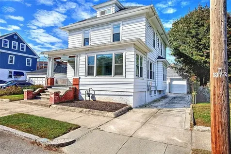 668 Academy Avenue Providence RI 02908