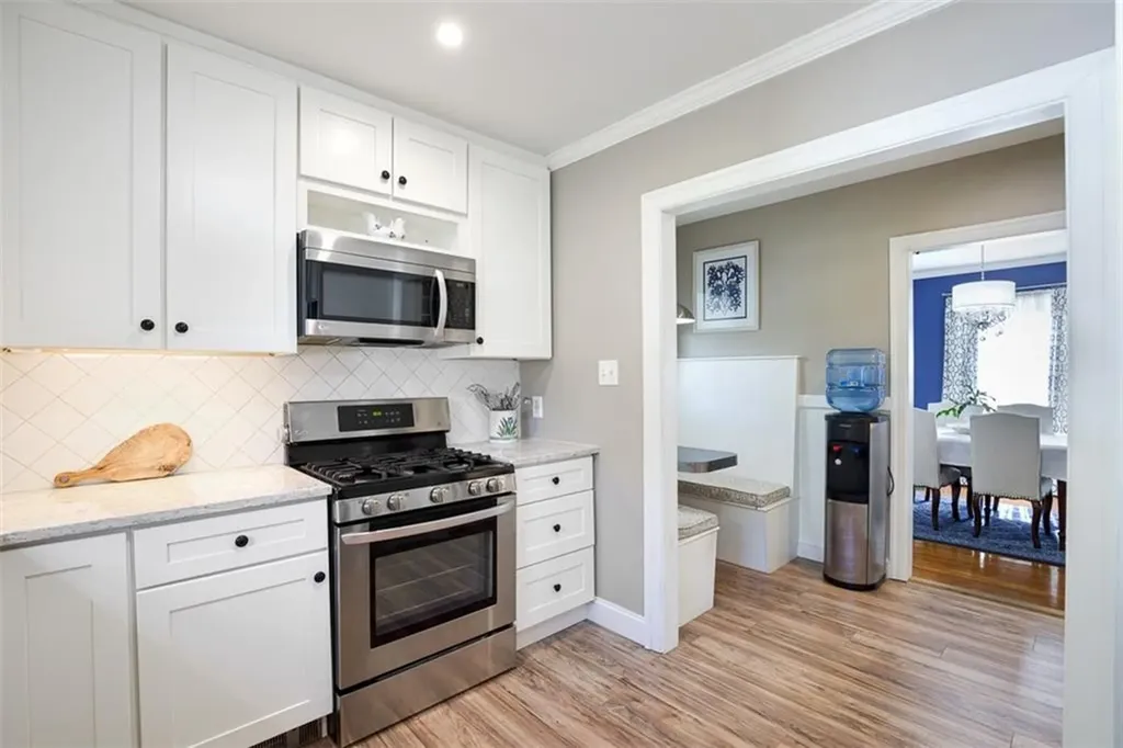 124 Meadow Road Woonsocket RI 02895