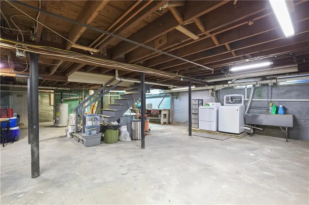 124 Meadow Road Woonsocket RI 02895