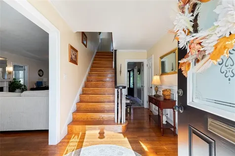 124 Meadow Road Woonsocket RI 02895