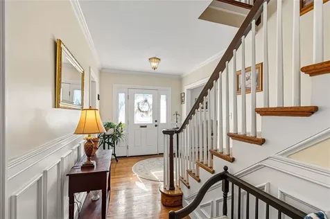 124 Meadow Road Woonsocket RI 02895