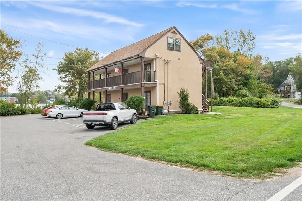 2 Douglas Pike Smithfield RI 02917