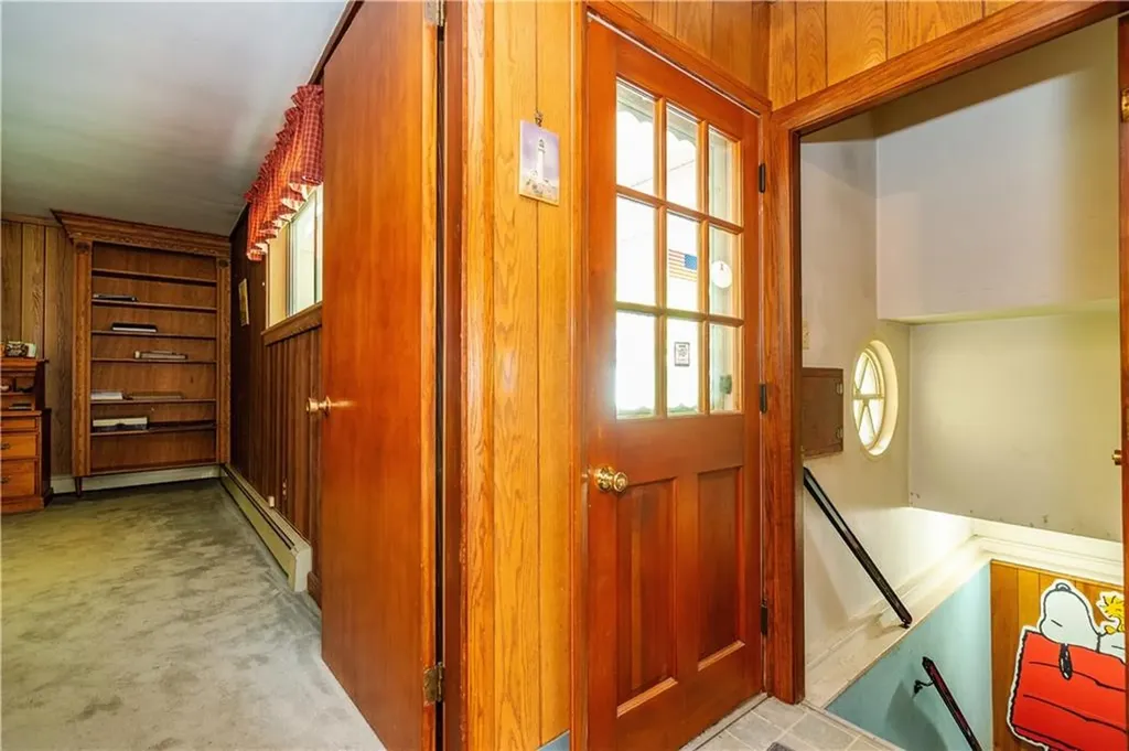 1904 Old Louisquisset Pike Lincoln RI 02865