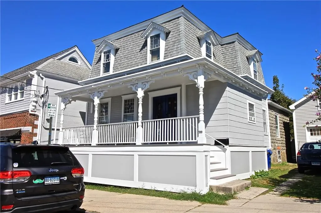 700 Thames Street Newport RI 02840