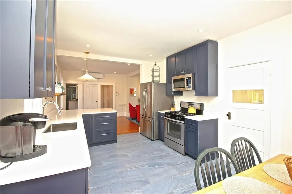 700 Thames Street Newport RI 02840
