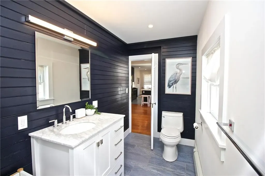 700 Thames Street Newport RI 02840