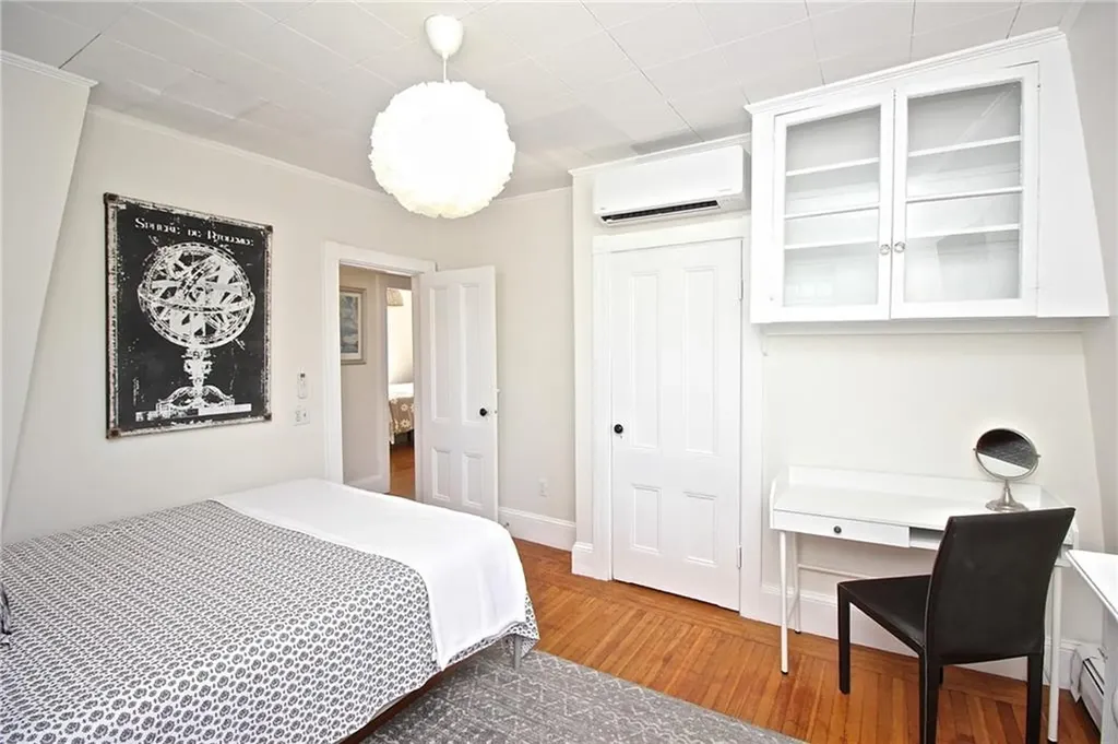 700 Thames Street Newport RI 02840