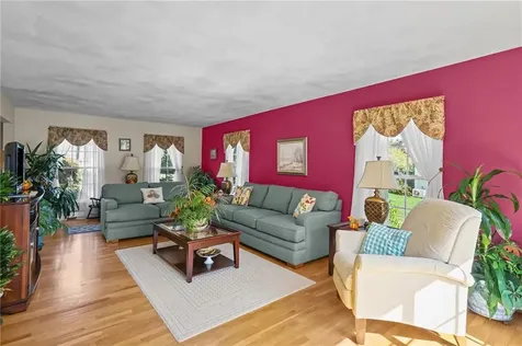 78 Cornelius Drive Portsmouth RI 02871