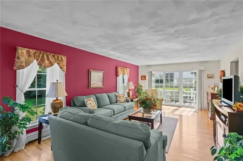 78 Cornelius Drive Portsmouth RI 02871