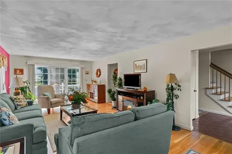 78 Cornelius Drive Portsmouth RI 02871