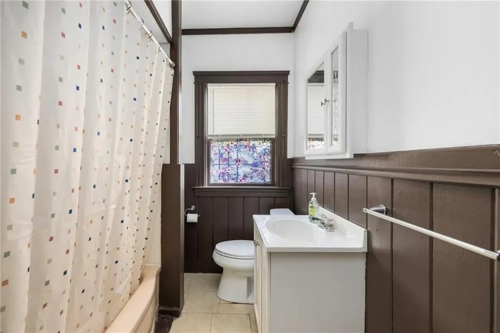 5 Camp Street Smithfield RI 02917