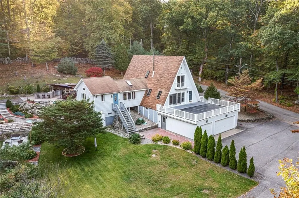 60 Tower Hill Road Cumberland RI 02864