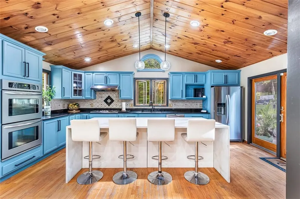 60 Tower Hill Road Cumberland RI 02864