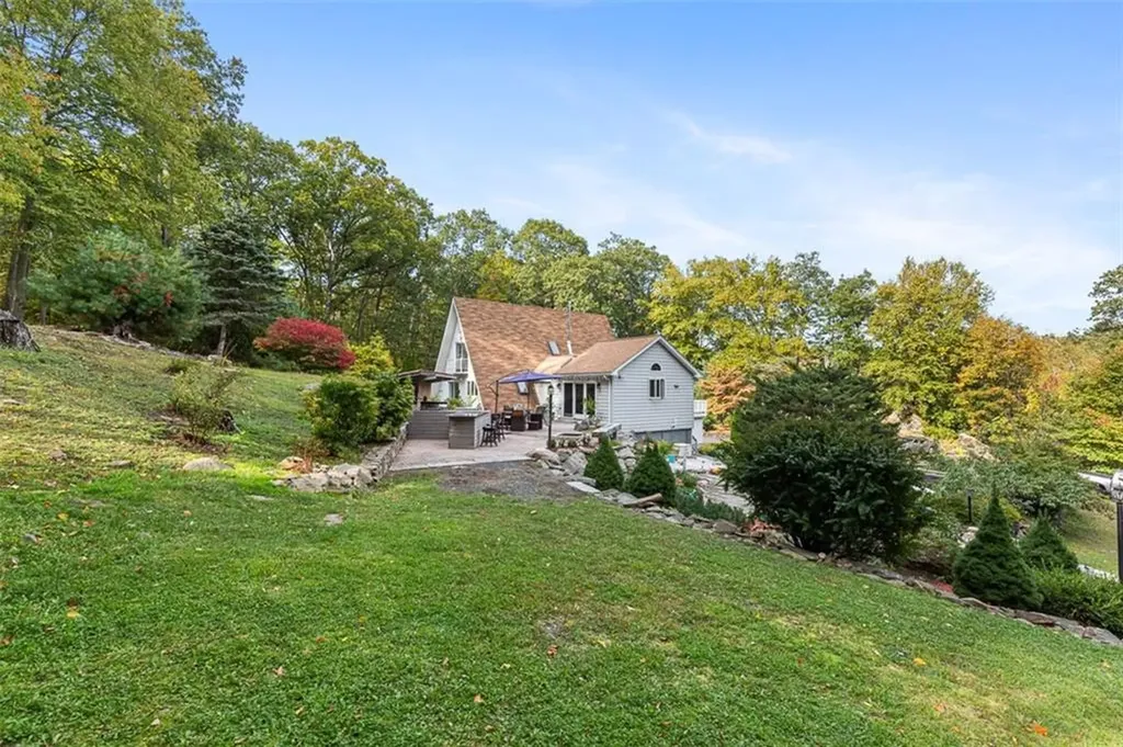 60 Tower Hill Road Cumberland RI 02864
