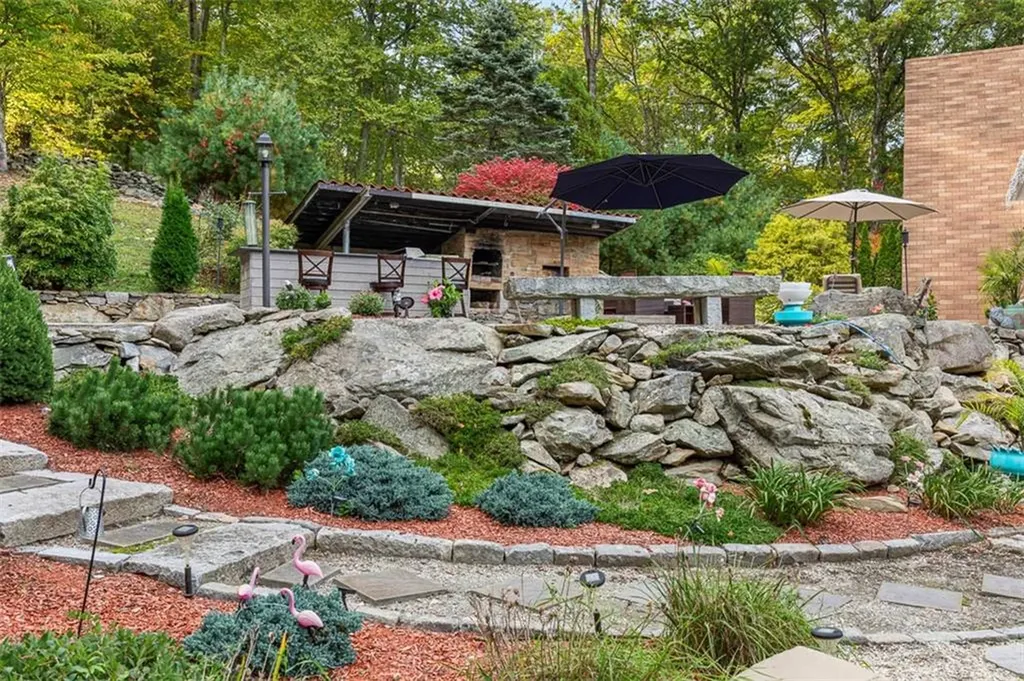 60 Tower Hill Road Cumberland RI 02864
