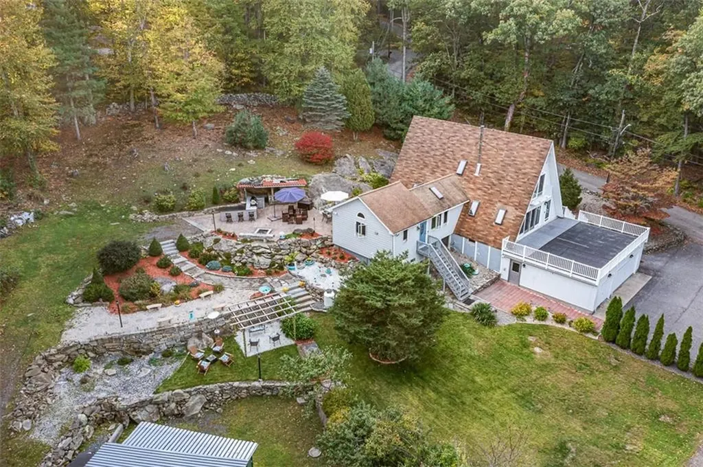 60 Tower Hill Road Cumberland RI 02864