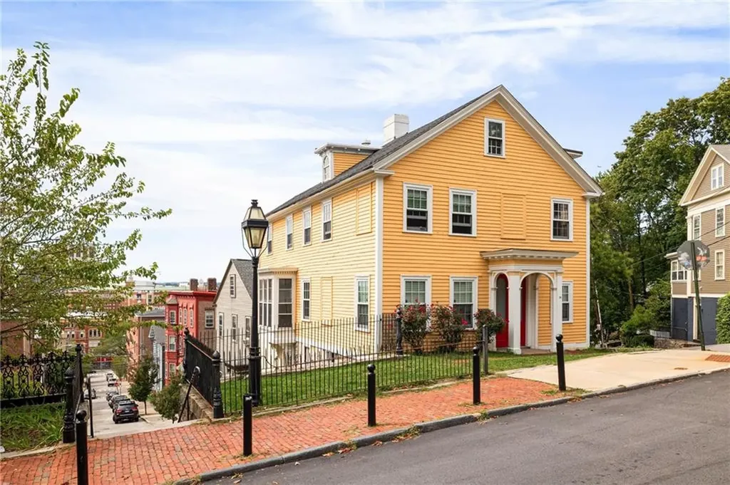 34 Congdon Street Providence RI 02906