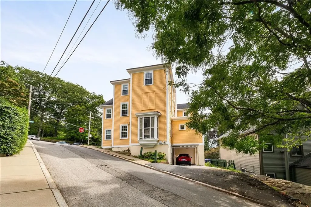 34 Congdon Street Providence RI 02906