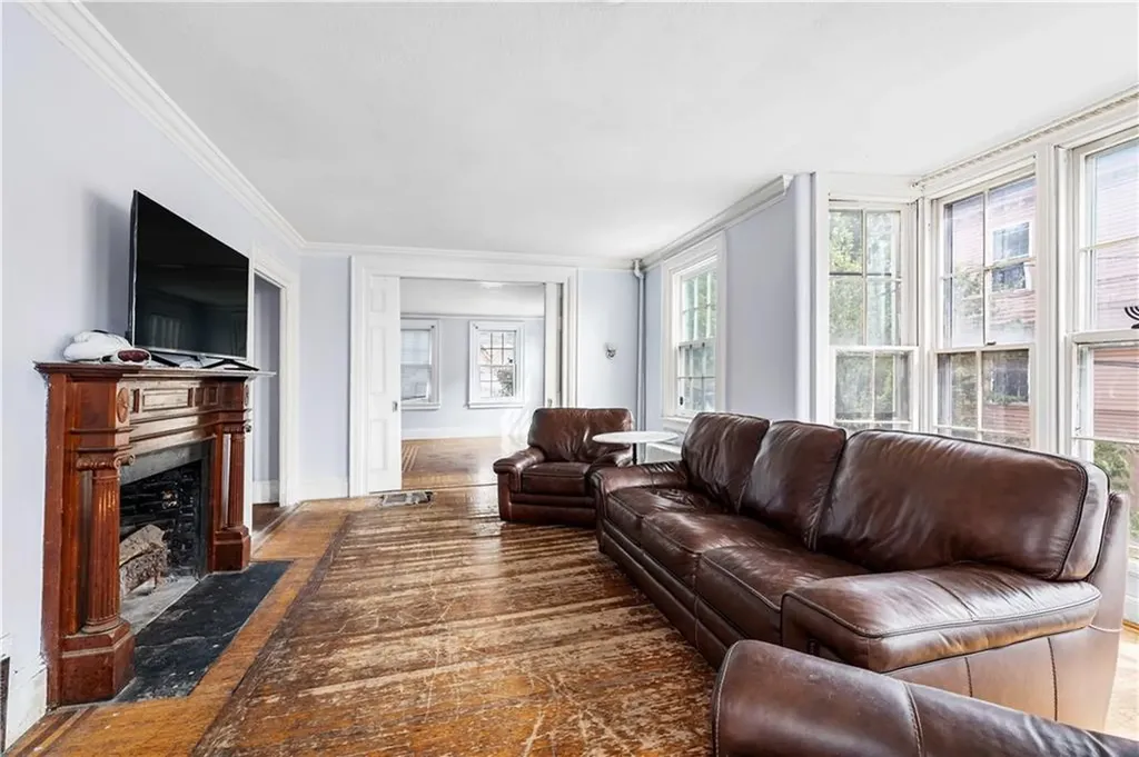 34 Congdon Street Providence RI 02906