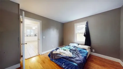 23 Middle Street Woonsocket RI 02895