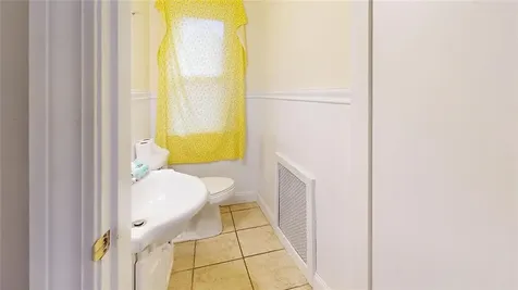 23 Middle Street Woonsocket RI 02895