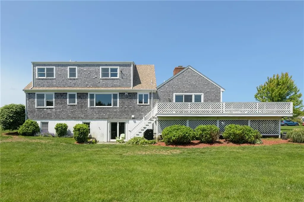 80 Sea Meadow Drive Portsmouth RI 02871