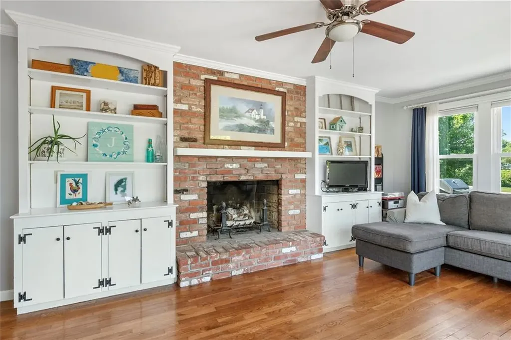80 Sea Meadow Drive Portsmouth RI 02871