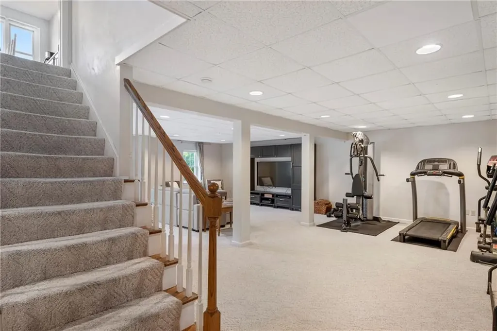 80 Sea Meadow Drive Portsmouth RI 02871
