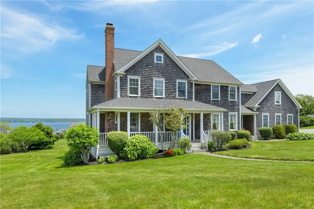 30 Hamilton Drive Portsmouth RI 02871