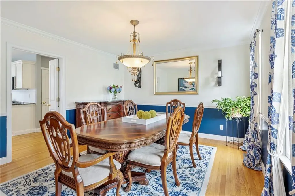 30 Hamilton Drive Portsmouth RI 02871