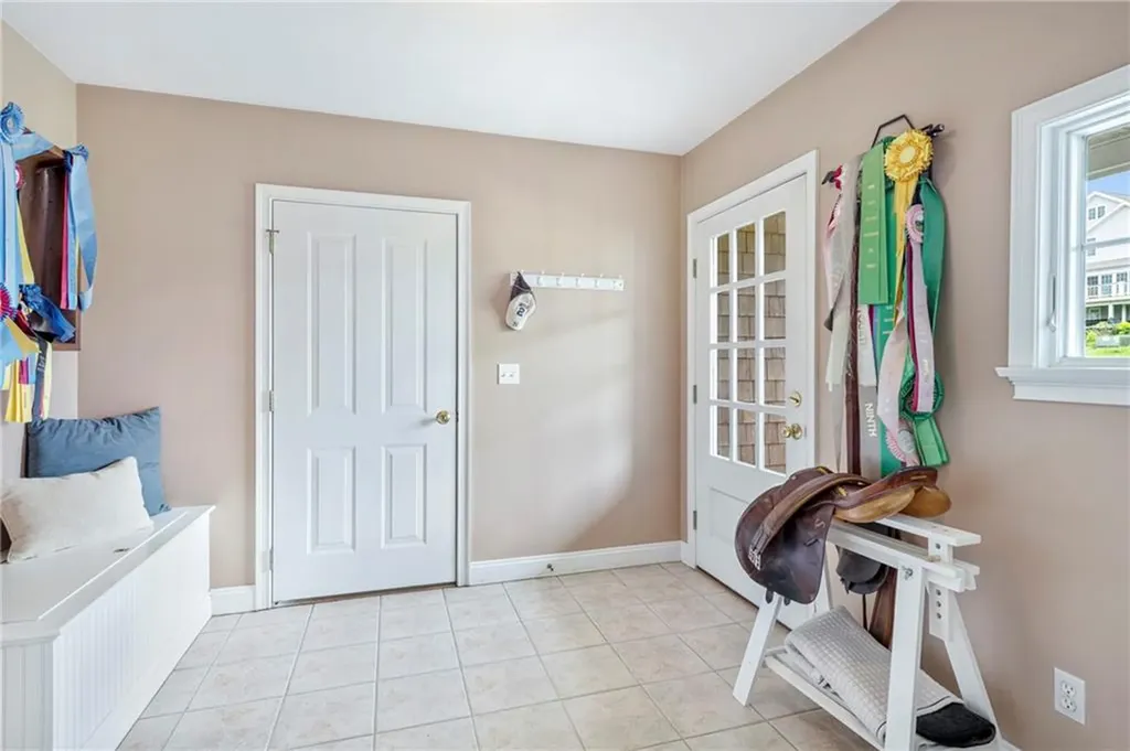 30 Hamilton Drive Portsmouth RI 02871