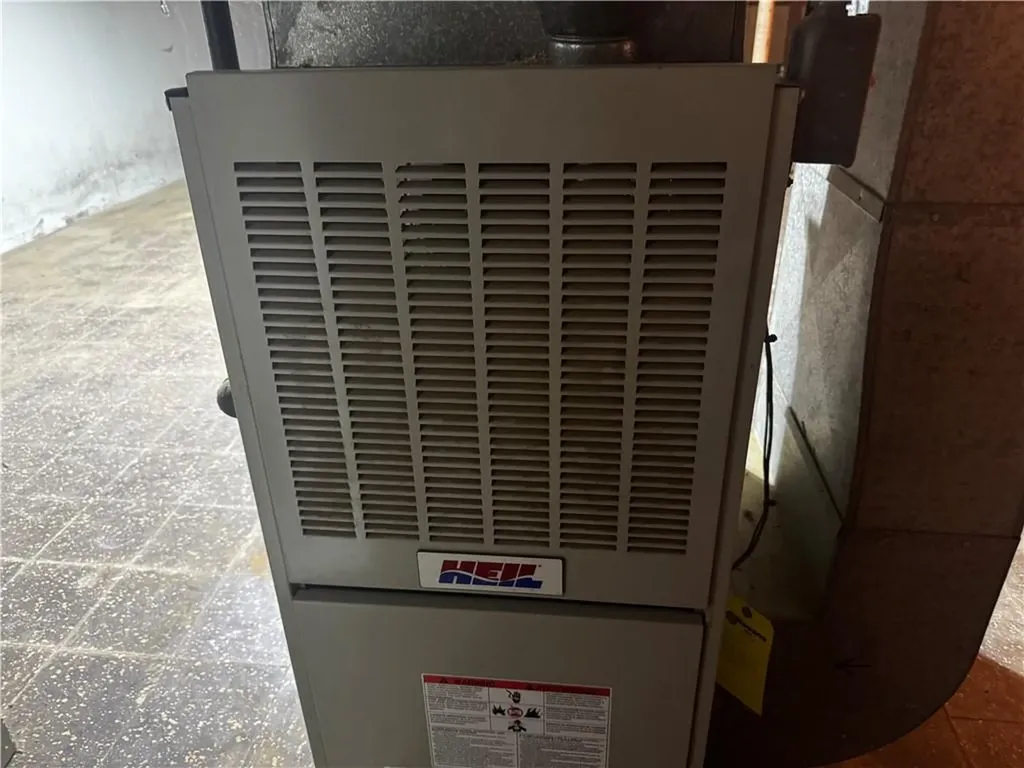 66 Amsterdam Avenue Warwick RI 02889