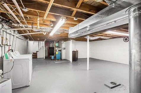 14 Whittlesey Road Johnston RI 02919