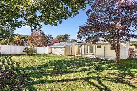 14 Whittlesey Road Johnston RI 02919