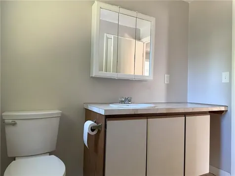 7 Leatherleaf Road Narragansett RI 02882