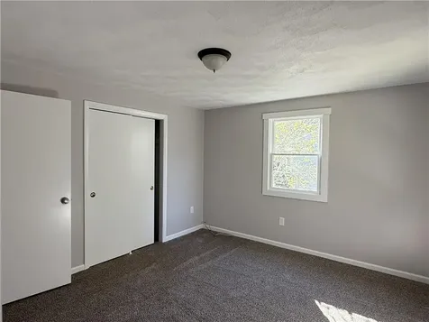 7 Leatherleaf Road Narragansett RI 02882