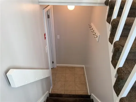 7 Leatherleaf Road Narragansett RI 02882