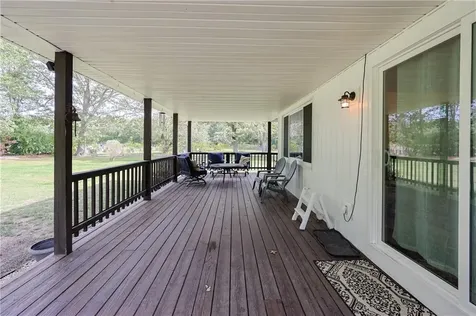 50 Dexter Avenue Seekonk MA 02771