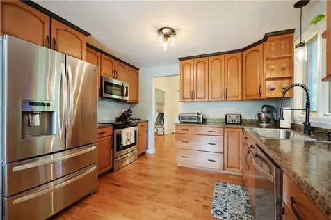 50 Dexter Avenue Seekonk MA 02771