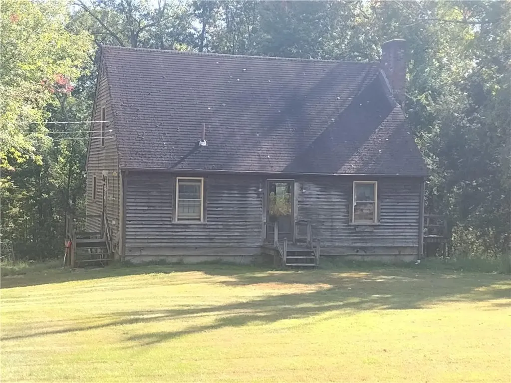 2535 Wallum Lake Road Burrillville RI 02859