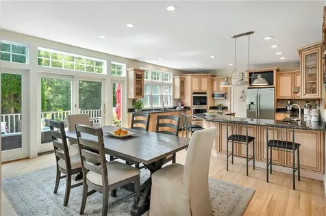 180 Cottontail Drive Portsmouth RI 02871