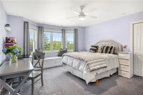 180 Cottontail Drive Portsmouth RI 02871