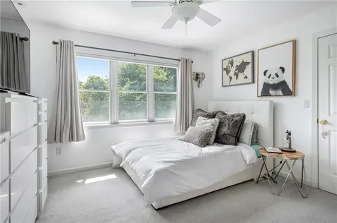 180 Cottontail Drive Portsmouth RI 02871