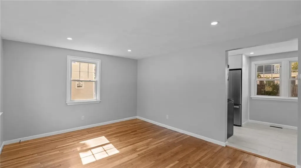 53 Uphill Avenue Warwick RI 02886