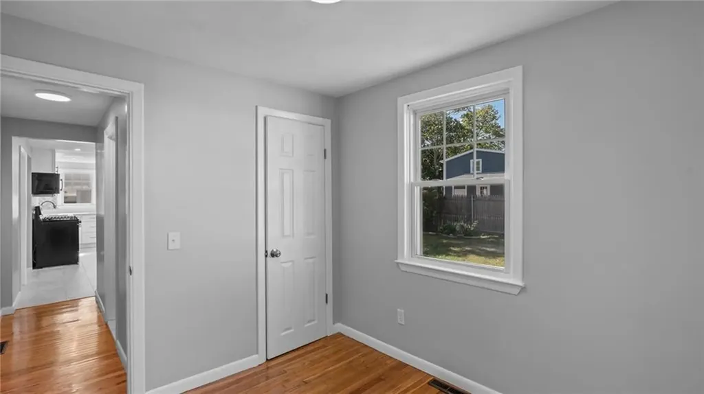 53 Uphill Avenue Warwick RI 02886