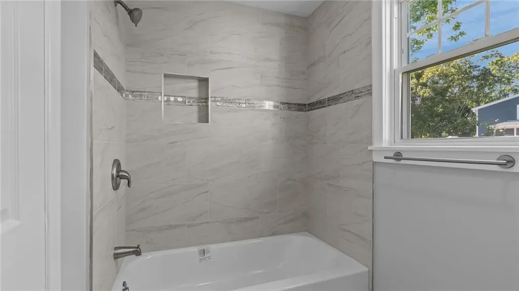 53 Uphill Avenue Warwick RI 02886