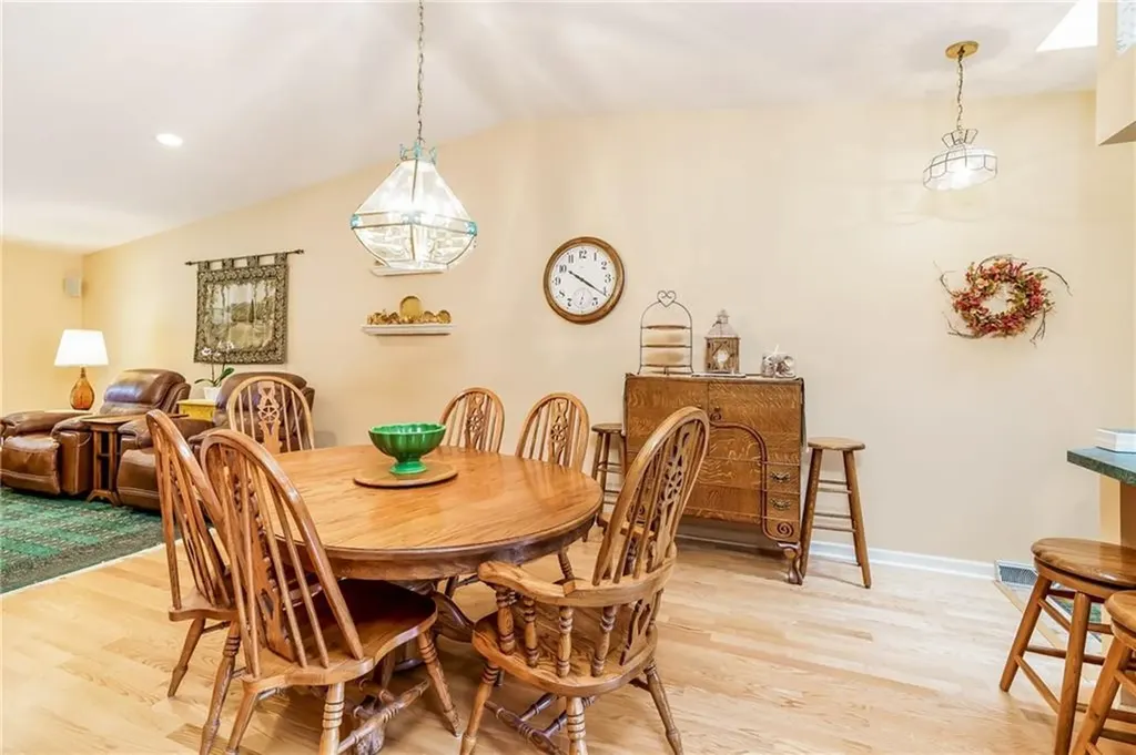 125 Smith Avenue Smithfield RI 02828